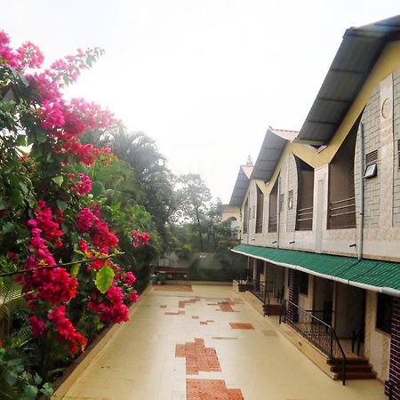 Aroma Villas Lonavala Exterior photo
